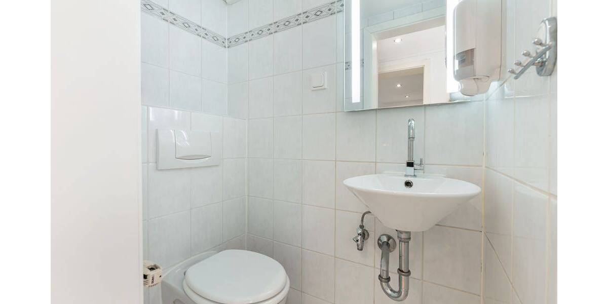 Gewerbeobjekt Frankfurt am Main Sachsenhausen - 3 Zimmer, 67 m&sup2;, 470.000&euro; | Angebot:26684613