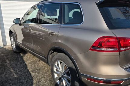 VW Touareg 188.000 km 22.000 &euro; Glashütten 61479