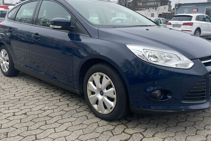 Ford Focus 138.156 km 4.599 &euro; Frankfurt am Main 65933