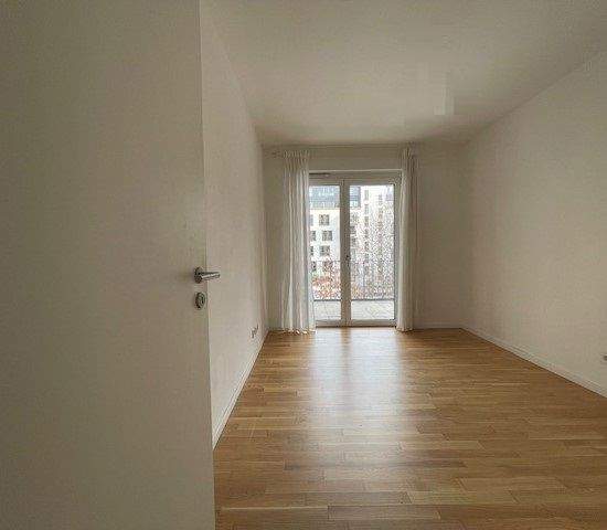 Etagenwohnung Frankfurt am Main Bockenheim - 4 Zimmer, 105 m&sup2;, 1.950&euro; | Angebot:25261982