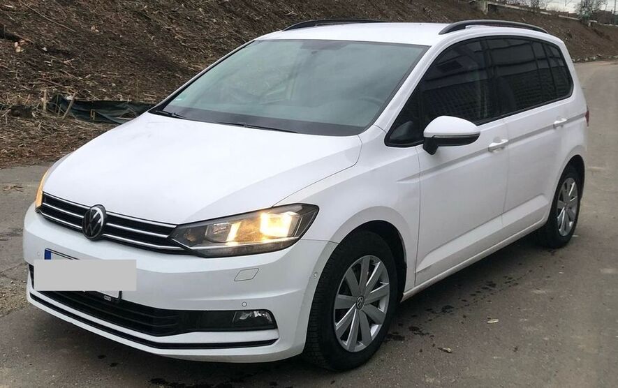 VW Touran 355.013 km 7.000 € Offenbach 63069