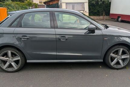 Audi A1 100.760 km 11.000 &euro; Offenbach 63069
