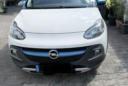Opel Adam 52.191 km 12.200 &euro; Rosbach vor der Höhe 61191