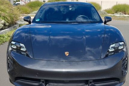 Porsche Taycan 77.600 km 67.490 € Mühlheim 63165