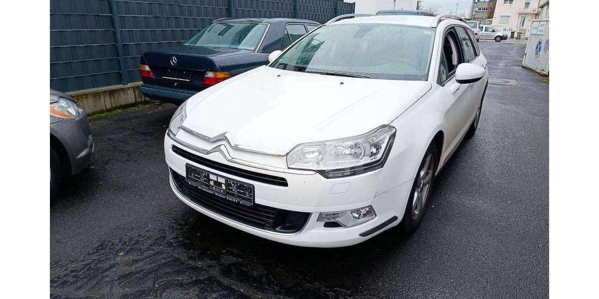 Citroen C5 112.727 km 6.599 &euro; Offenbach 63071