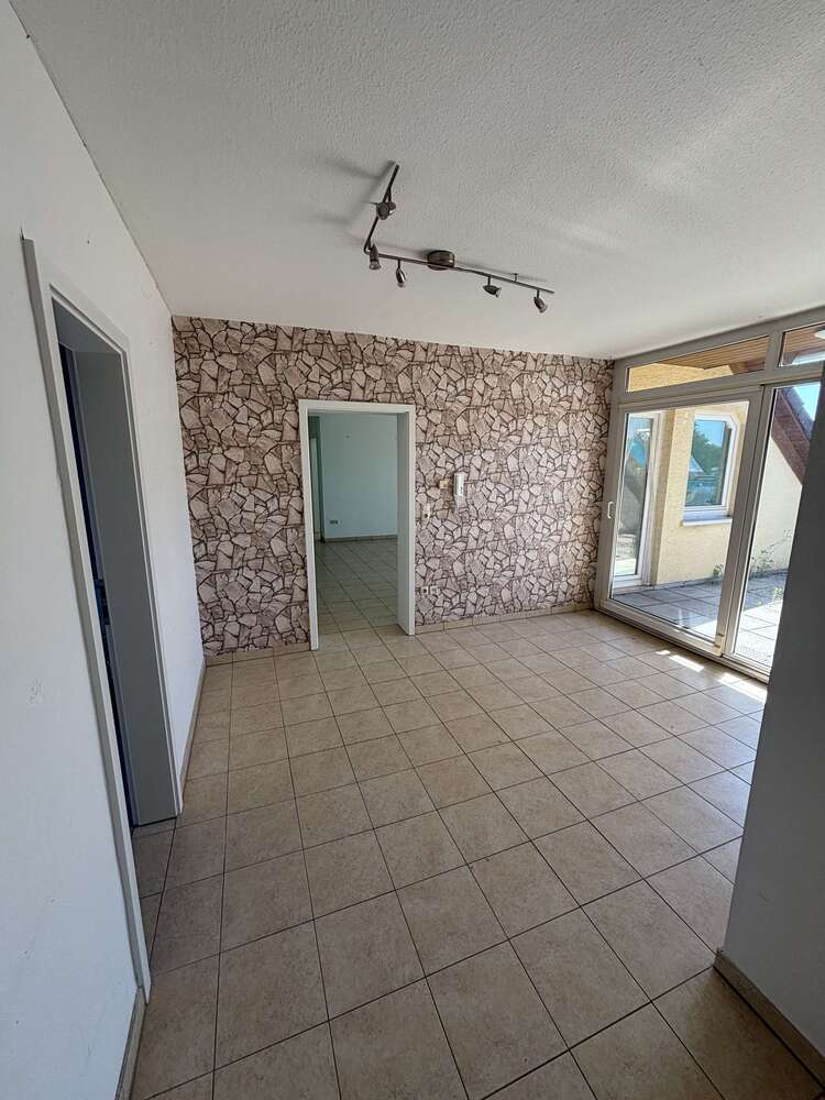 Wohnung zum Mieten in Mainaschaff 750 € 103 m²