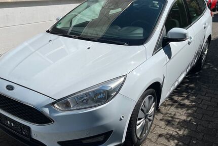 Ford Focus 188.000 km 5.380 &euro; Offenbach am Main 63073