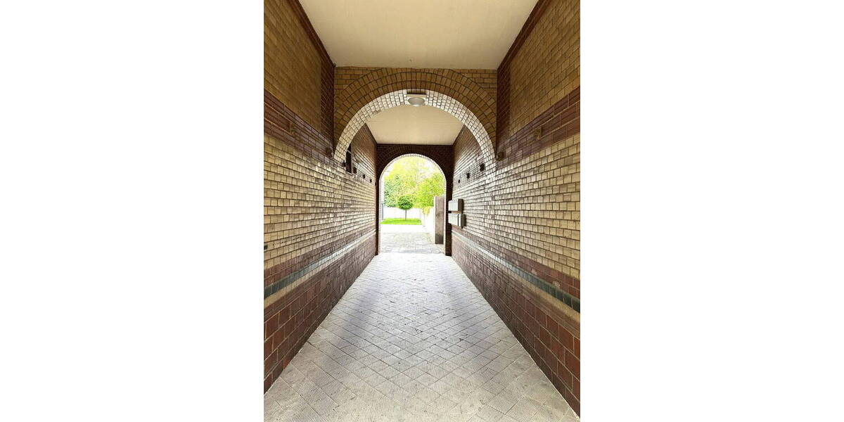 Etagenwohnung Offenbach am Main Buchrain - 4 Zimmer, 123 m&sup2;, 1.800&euro; | Angebot:26257989