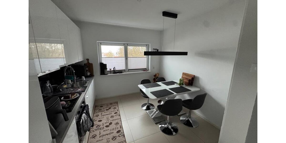 Schöne 2 Zimmer Wohnung mit EBK und Balkon in Bruchköbel 2 zimmer