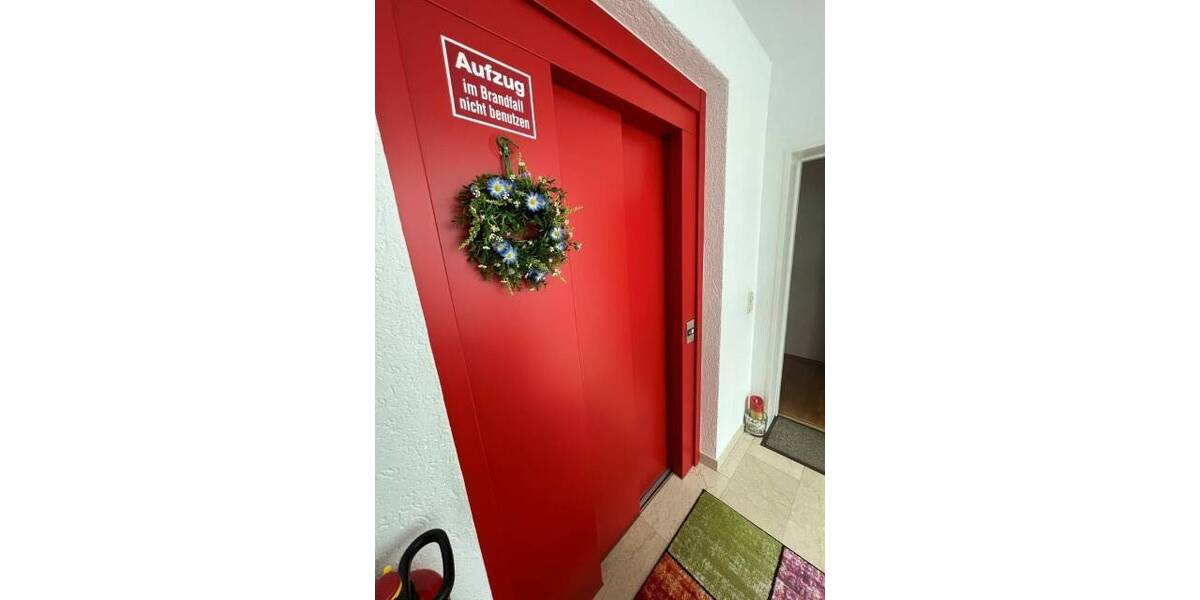 3-Zimmer-Eigentumswohnung mit Balkon, Dachterrasse und Stellplatz in Friedberg (Erbpachtgrundstück) 3 zimmer