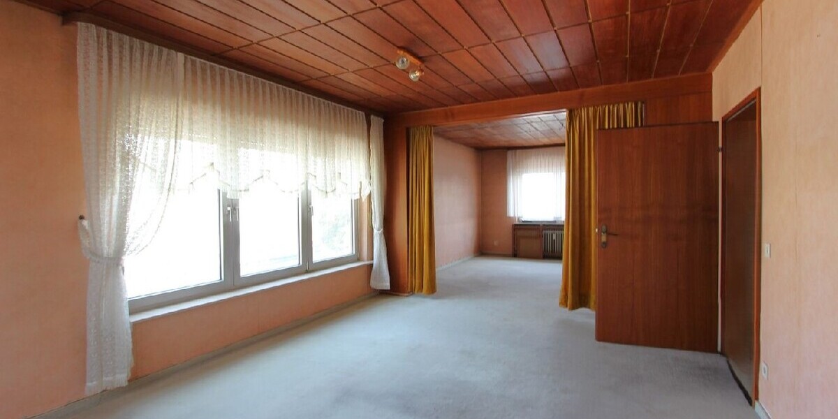 albero:) Gewerbe- und Wohnimmobilie mit Potenzial  Produktionshalle mit Büro + Zweifamilienhaus 8 zimmer