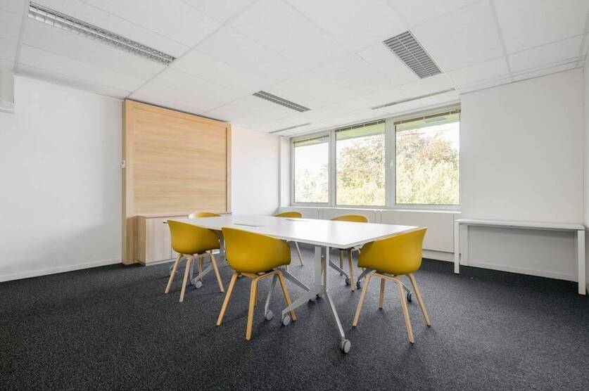 Privater Büroraum für 4 Personen in Regus Darmstadt, Weststadt