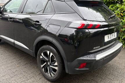 Peugeot 2008 175.472 km 11.841 &euro; Frankfurt am Main 60389