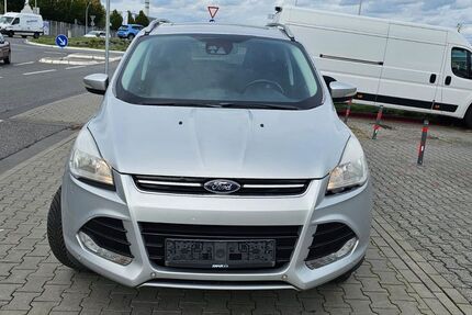 Ford Kuga 225.330 km 5.500 € Dietzenbach 63128