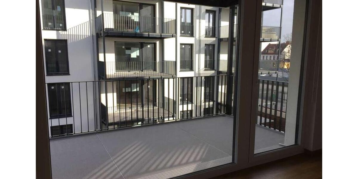 Etagenwohnung Offenbach am Main Hafen - 2 Zimmer, 63 m&sup2;, 1.040&euro; | Angebot:26260752
