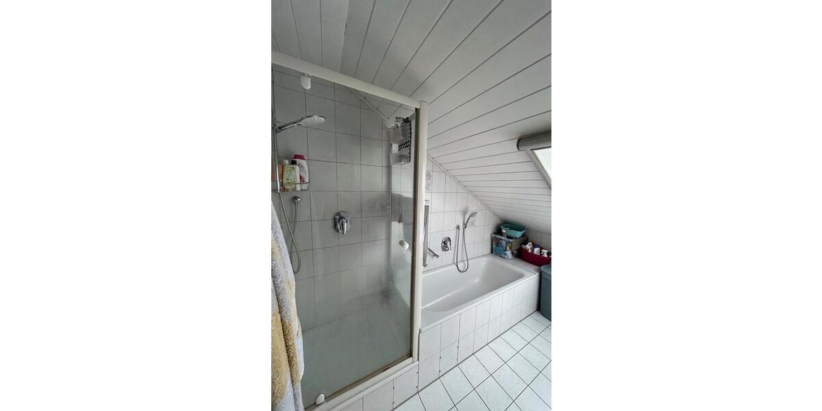 Dachgeschoßwohnung Aschaffenburg Damm - 2 Zimmer, 52 m&sup2;, 725&euro; | Angebot:26705054