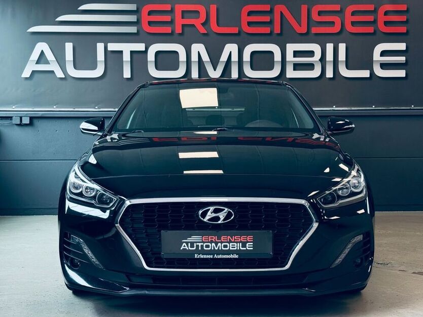 i30