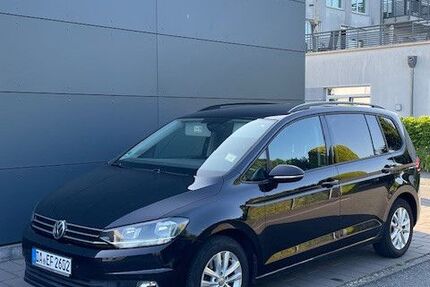 VW Touran 92.000 km 17.200 € Weiterstadt 64331