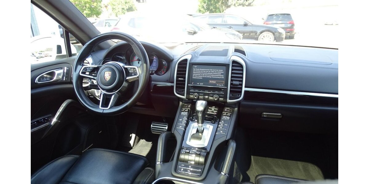 Porsche Cayenne S 4,2l Diesel Pano, Navi, 21 Zoll, Standhe 229.443 km 22.990 &euro; Rodgau 63110