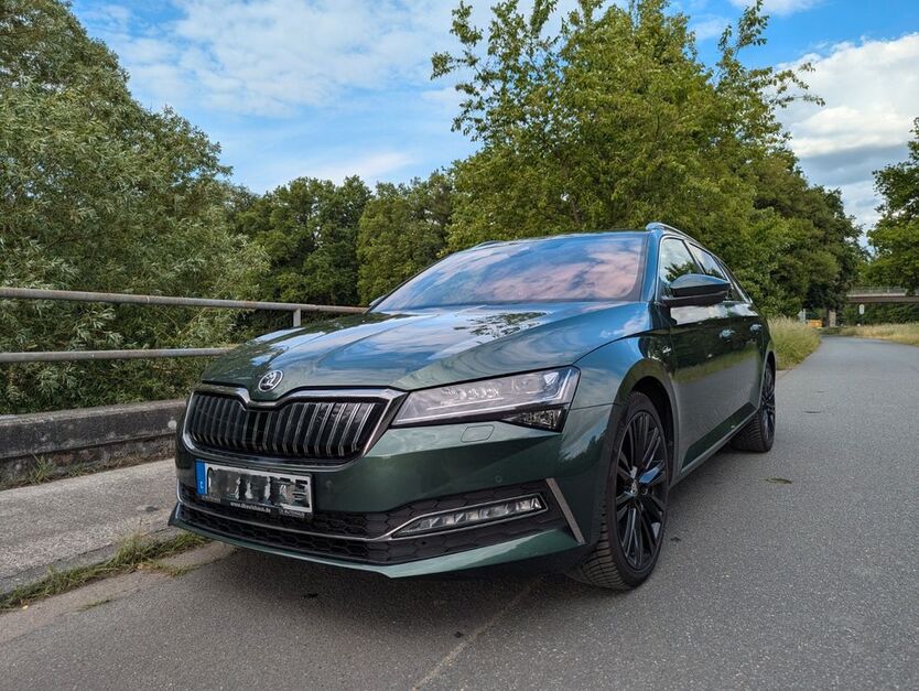 Skoda Superb 130.000 km 22.000 € Obertshausen 63179