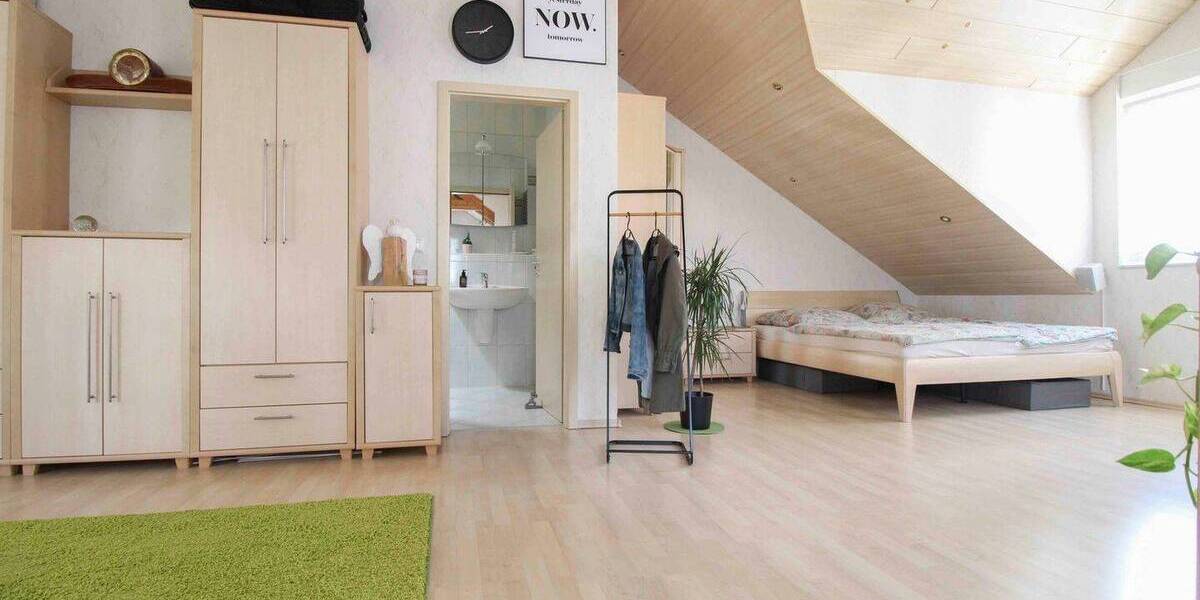 Einfamilienhaus Frankfurt am Main Rödelheim - 6 Zimmer, 175 m&sup2;, 749.000&euro; | Angebot:26275662