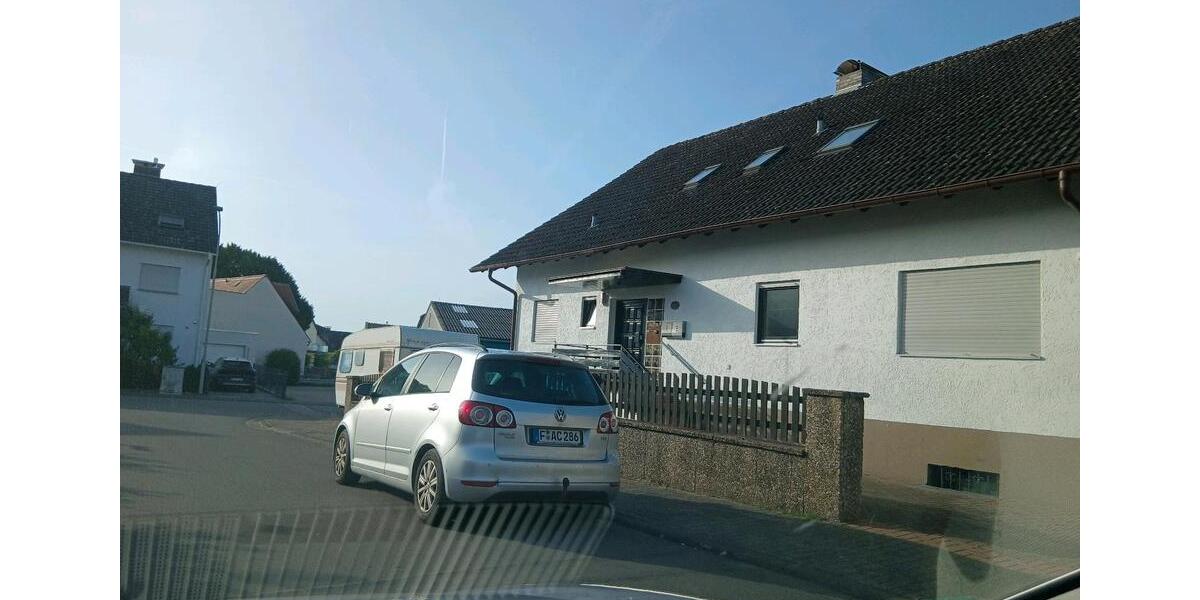 Etagenwohnung Rosbach vor der Höhe - 1 Zimmer, 100 m&sup2;, 600&euro; | Angebot:26491635