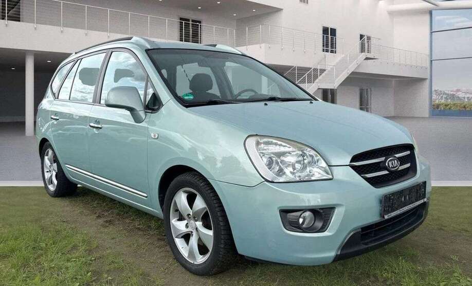 Kia Carens 110.000 km 6.950 € Rüsselsheim 65428