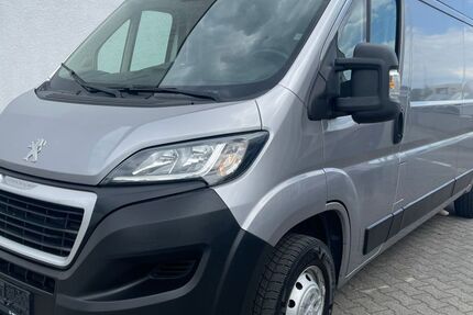Peugeot Boxer 192.000 km 13.990 &euro; Rüsselsheim 65428