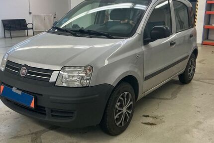 Fiat Panda 73.000 km 4.490 &euro; Frankfurt am Main 65933