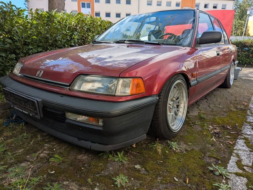 Honda Civic 105.000 km 4.799 € Rüsselsheim am Main 65428