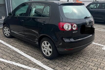 VW Golf Plus 250.853 km 2.400 € Heusenstamm 63150