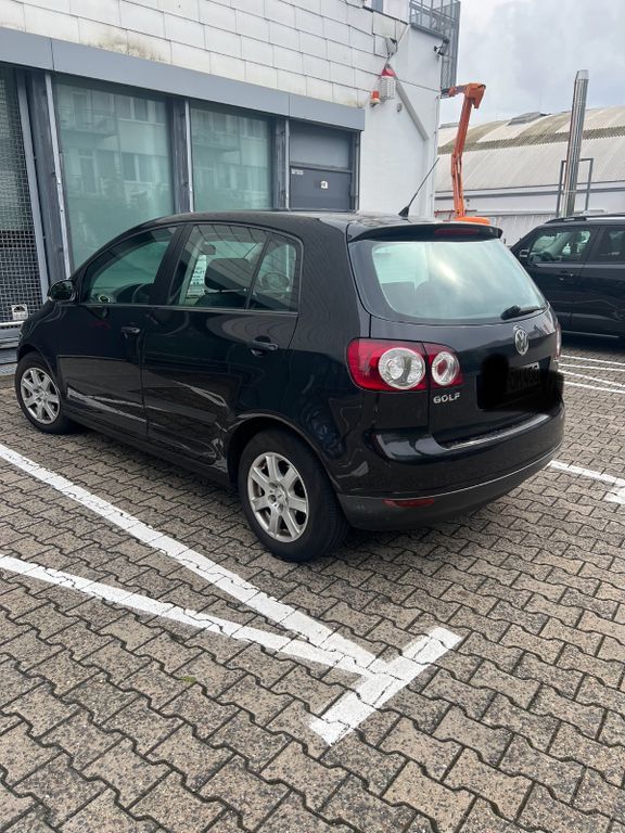 VW Golf Plus 250.853 km 2.400 € Heusenstamm 63150