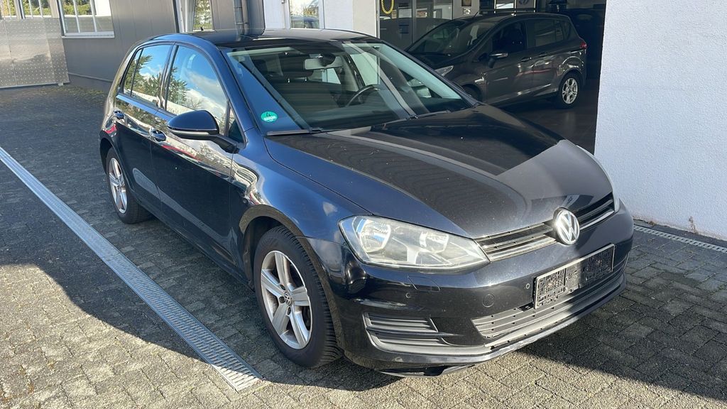 VW Golf 312.000 km 5.970 &euro; Rödermark 63322