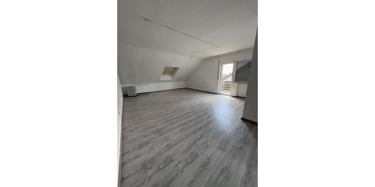 Etagenwohnung Bruchköbel - 4 Zimmer, 79 m&sup2;, 199.000&euro; | Angebot:26856599