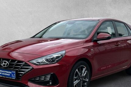 Hyundai i30 42.500 km 18.640 &euro; Rüsselsheim 65428