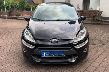 Ford Fiesta 162.000 km 3.750 &euro; Schmitten 61389