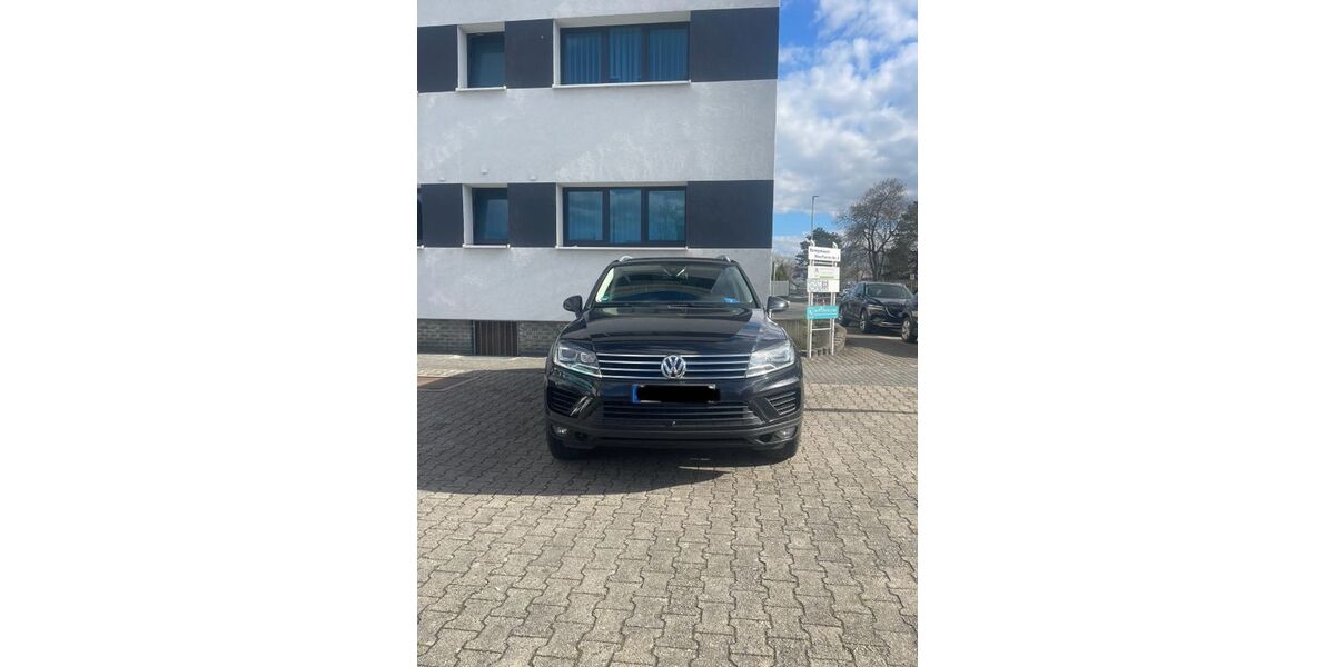 VW Touareg 169.000 km 17.900 &euro; Frankfurt 63067