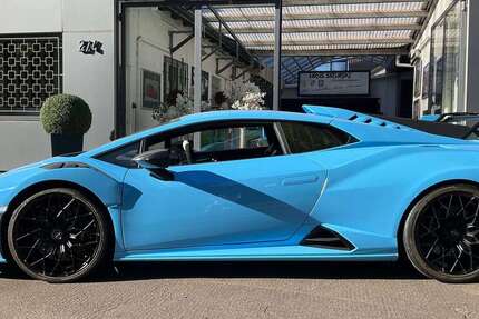 Lamborghini Huracán 1.200 km 388.000 &euro; Frankfurt 60326