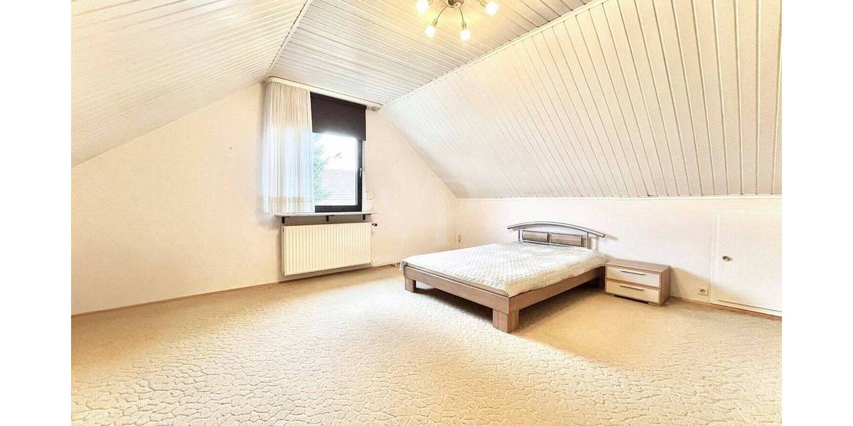 Mehrfamilienhaus, Wohnhaus Kriftel - 8 Zimmer, 215 m&sup2;, 720.000&euro; | Angebot:26160420