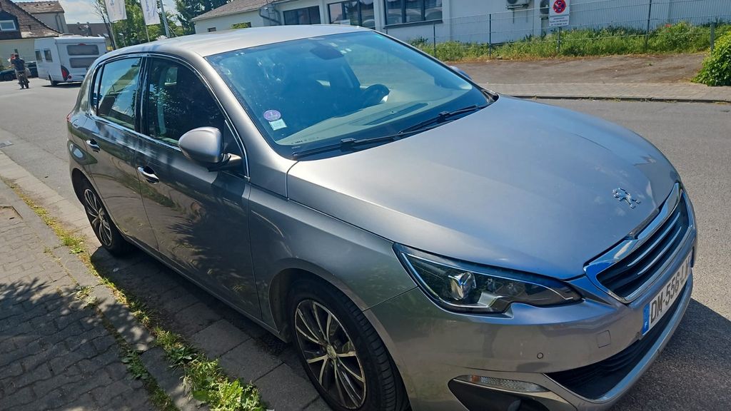 Peugeot 308 175.000 km 6.900 &euro; Darmstadt 64295