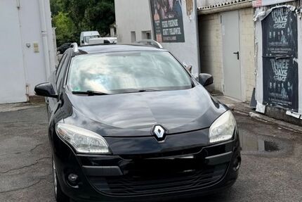 Renault Megane 225.542 km 3.990 &euro; Frankfurt 60326
