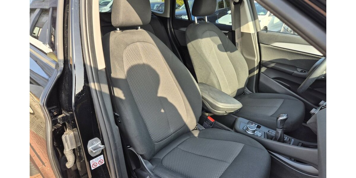 BMW X1 sDrive 18 i Advantage LED, Navigation 53.758 km 18.890 &euro; Rodgau 63110