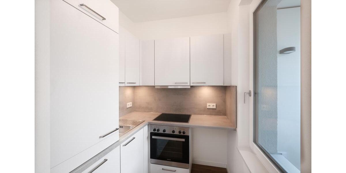 Moderne 1-Zimmerwohnung mit Einbauküche und Loggia 1 zimmer