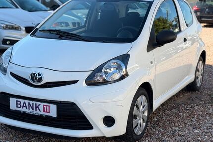 Toyota Aygo (X) 86.266 km 5.990 &euro; Rodgau 63110