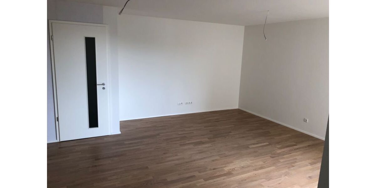 Provisionsfrei* 3-Raumwohnung mit Südbalkon und EBK in bester Lage - 3- Wehrheim | Angebot:26348400
