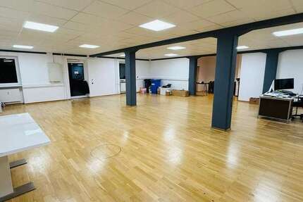 Gewerbeobjekt Aschaffenburg Damm - 1.350&euro; | Angebot:25235117