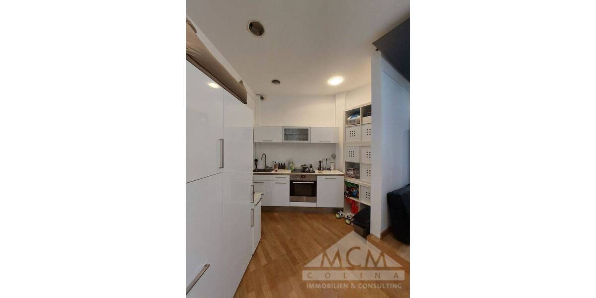 @MCM Eckladen Büro mit vielen Möglichkeiten im Nordend 4 zimmer