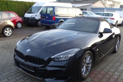 BMW Z4 sDrive 20 i M Sport Leder, LED, Navigation 60.000 km 31.890 &euro; Rodgau 63110