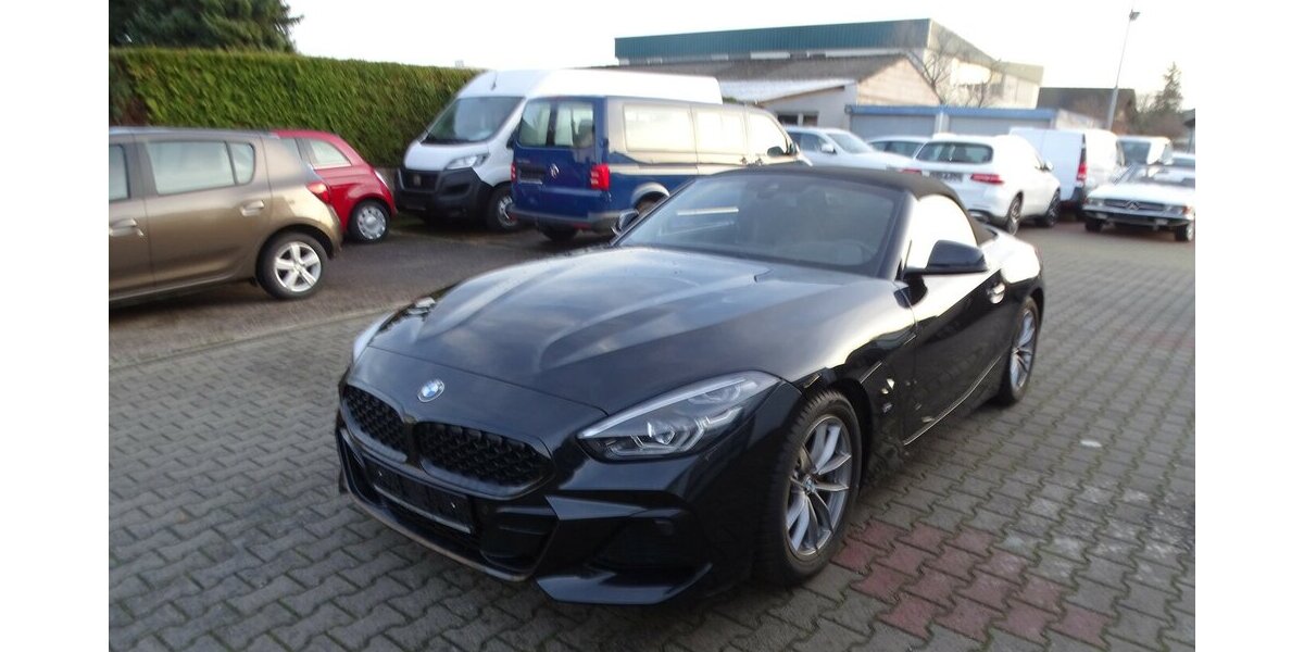 BMW Z4 sDrive 20 i M Sport Leder, LED, Navigation 60.000 km 31.890 &euro; Rodgau 63110