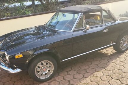 Fiat 124 Spider 237.000 km 16.500 &euro; Hanau 63456